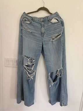American Eagle Super High Rise Baggy Wide Leg Jeans